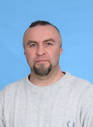 Вишняков Игорь Вадимович.